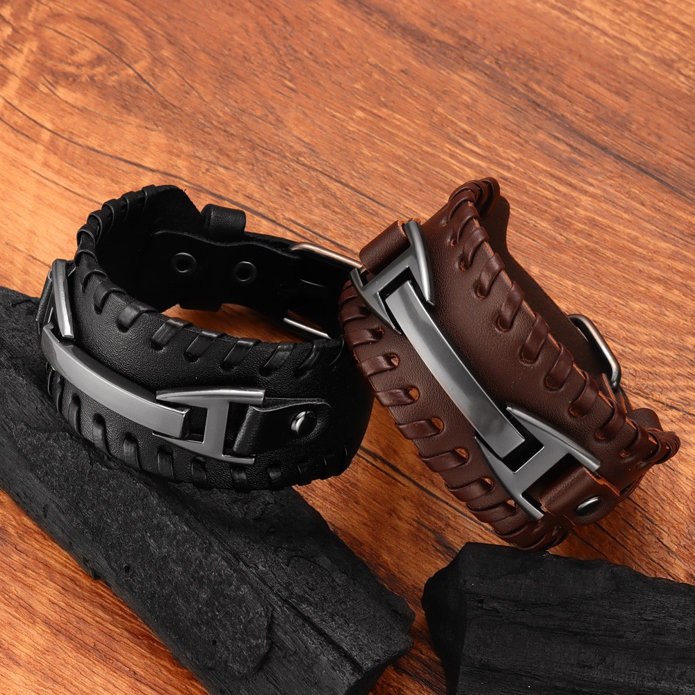Fashion Punk Leather Bracelet  - Model Kit Quick 评论和价格
