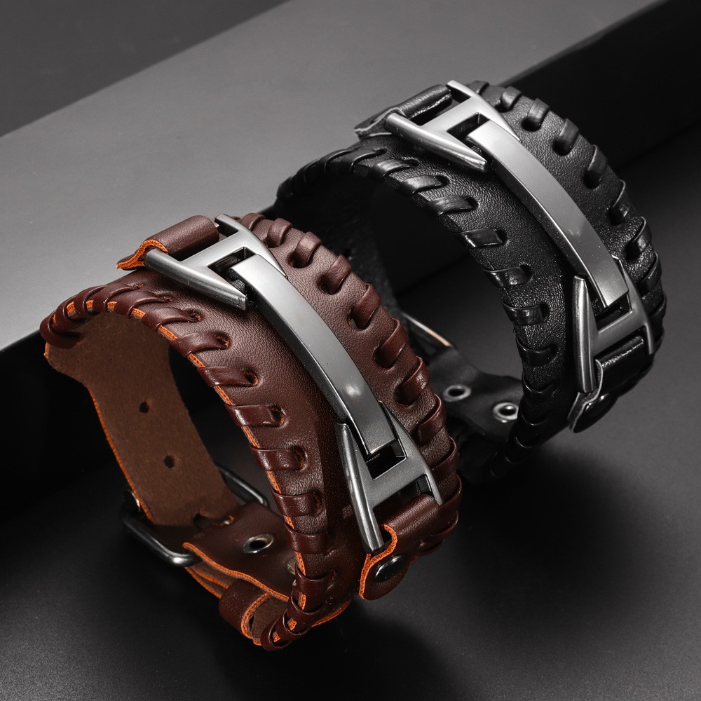 Fashion Punk Leather Bracelet  - Model Kit Quick 评论和价格